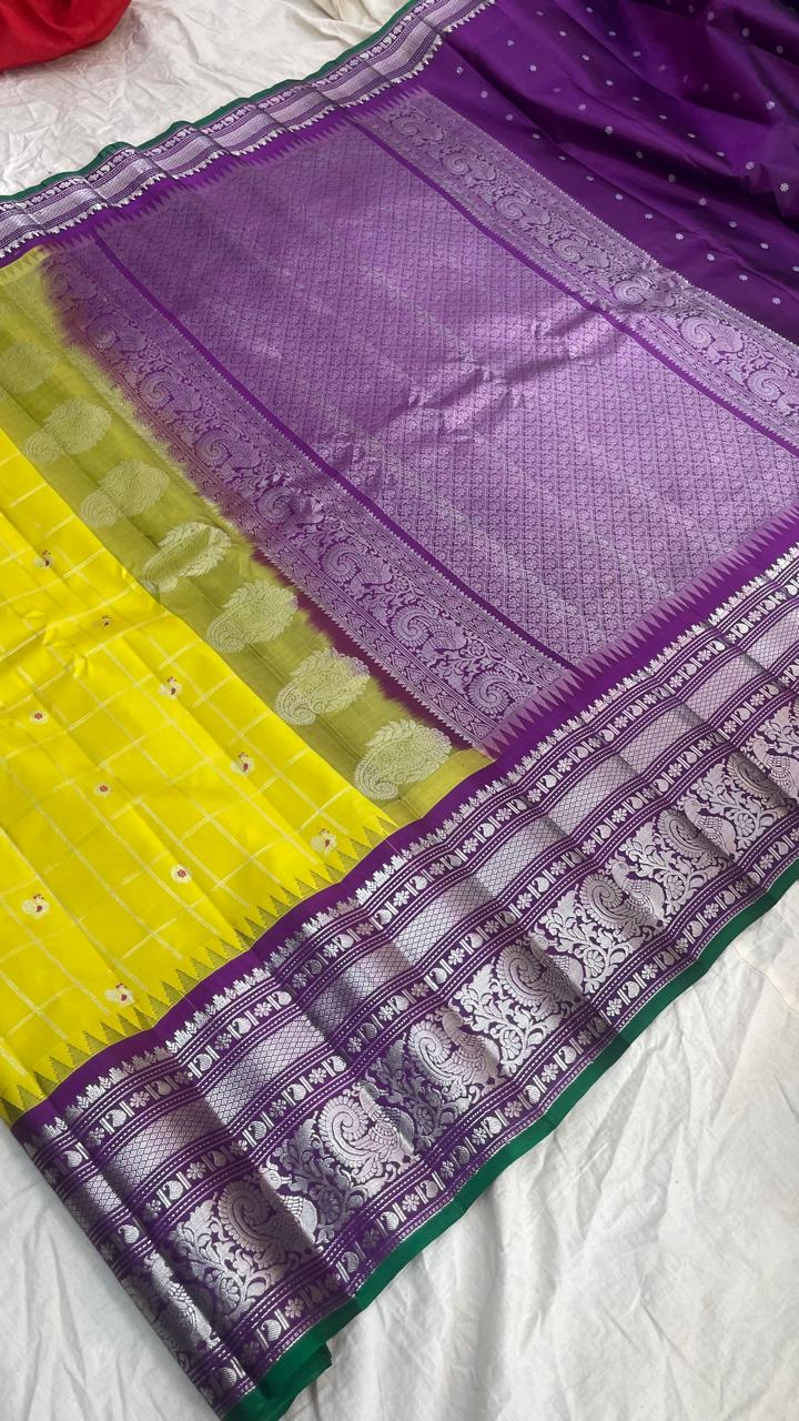 🍁Gadwal Pure Pattu Kanchi Silver Jari Border With Blouse Sarees.