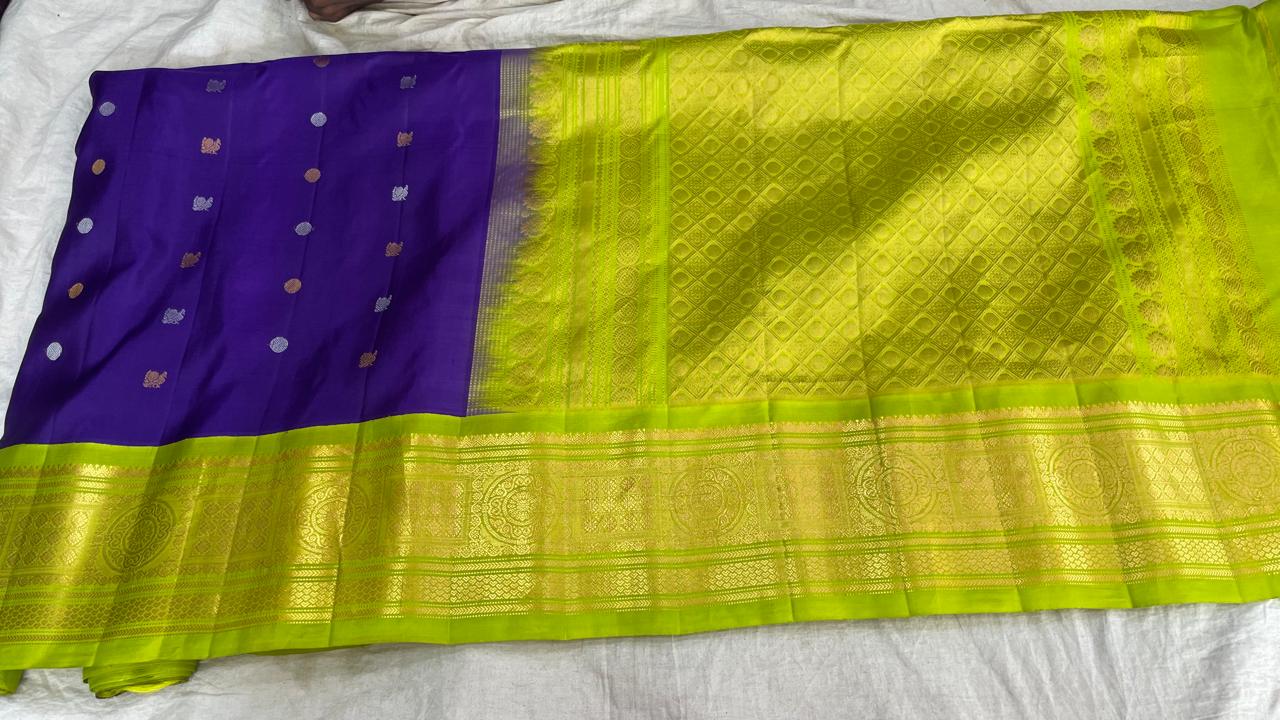 🍁Gadwal Pure Silk Butta Handloom With Blouse Sarees.