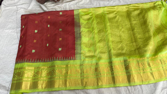 🍁Gadwal Pure Silk Butta Handloom With Blouse Sarees.