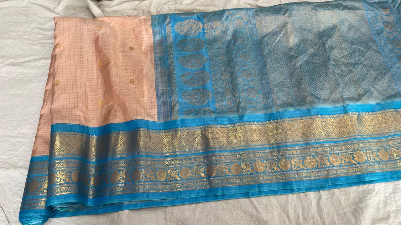 🍁Gadwal Pure Silk Butta Handloom With Blouse Sarees.