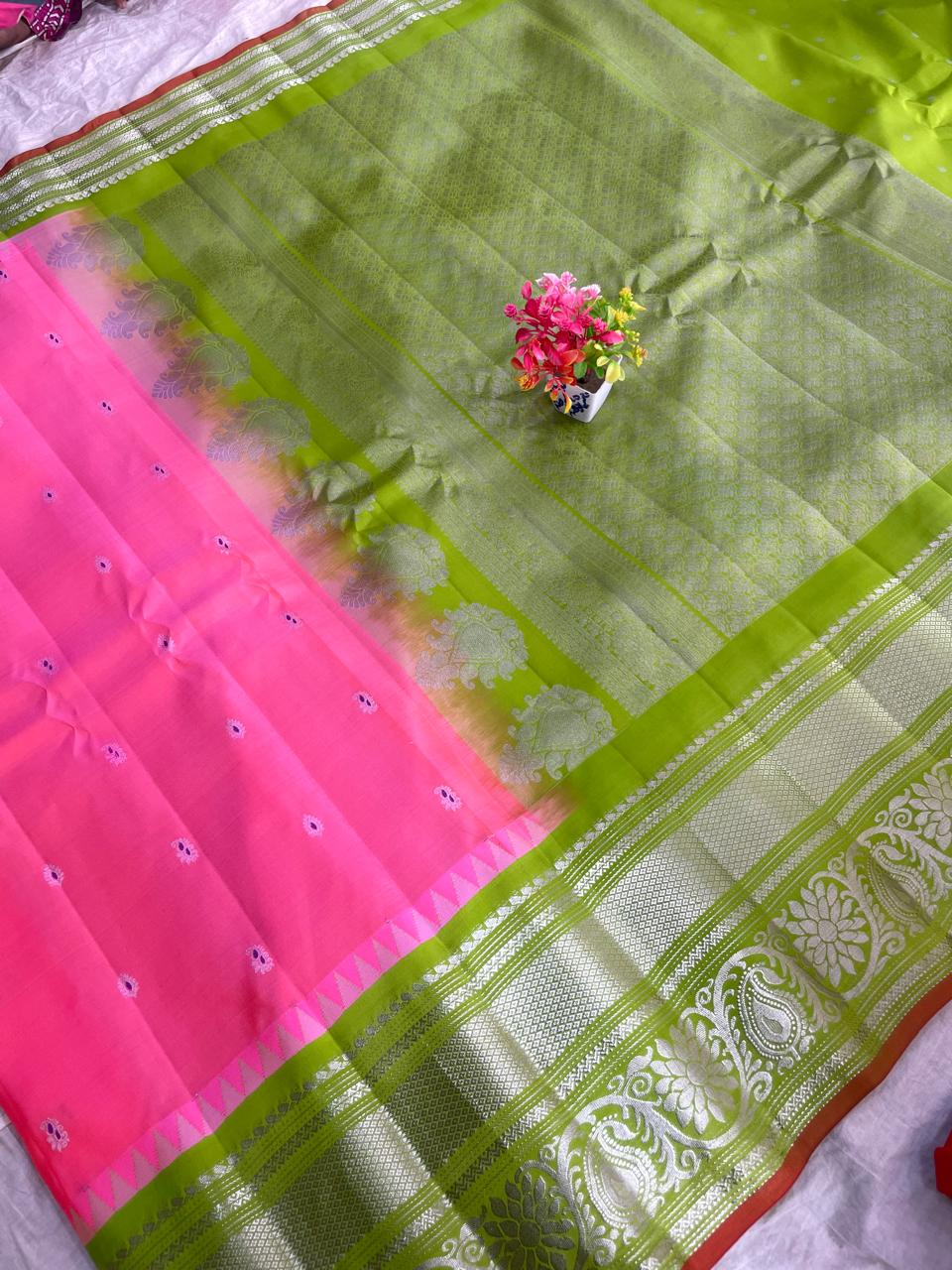 🍁Gadwal Pure Silk Kanchi Boder With Blouse Sarees.