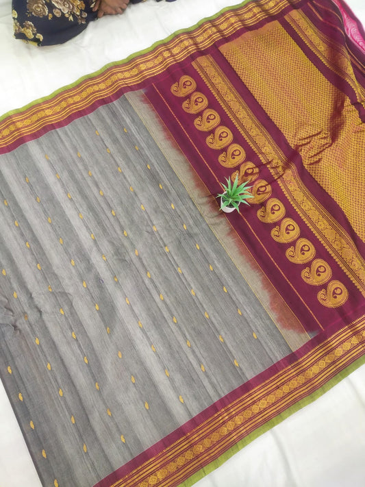 🌲Type: Gadwal Pure Sico Butta With Blouse Handloom Sarees.