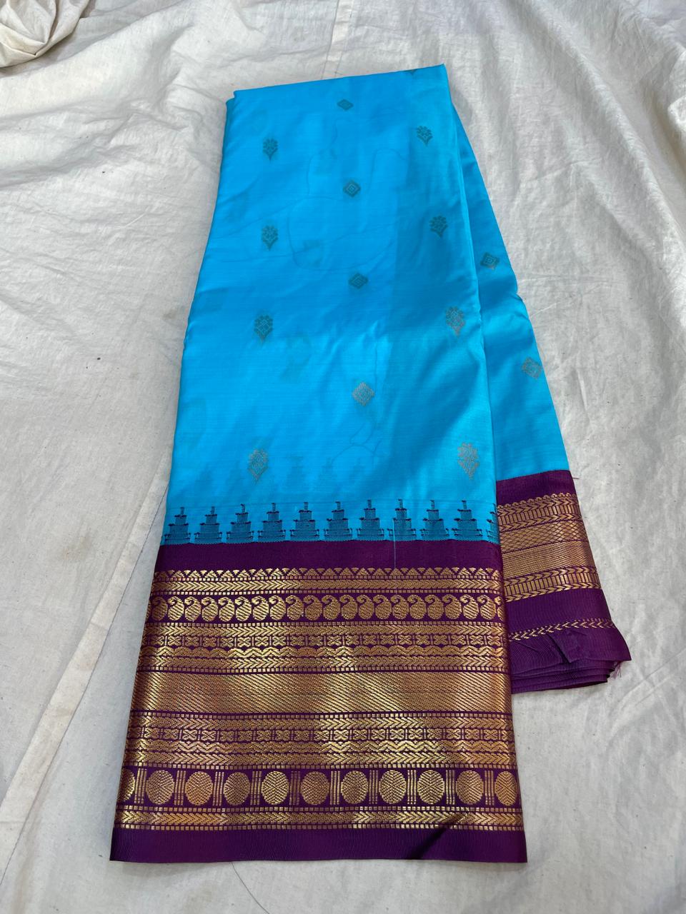 🍁Type: Gadwal Mixed Silk With Blouse Sarees.