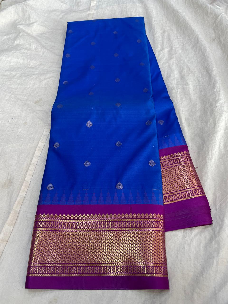 🍁Type: Gadwal Mixed Silk With Blouse Sarees.