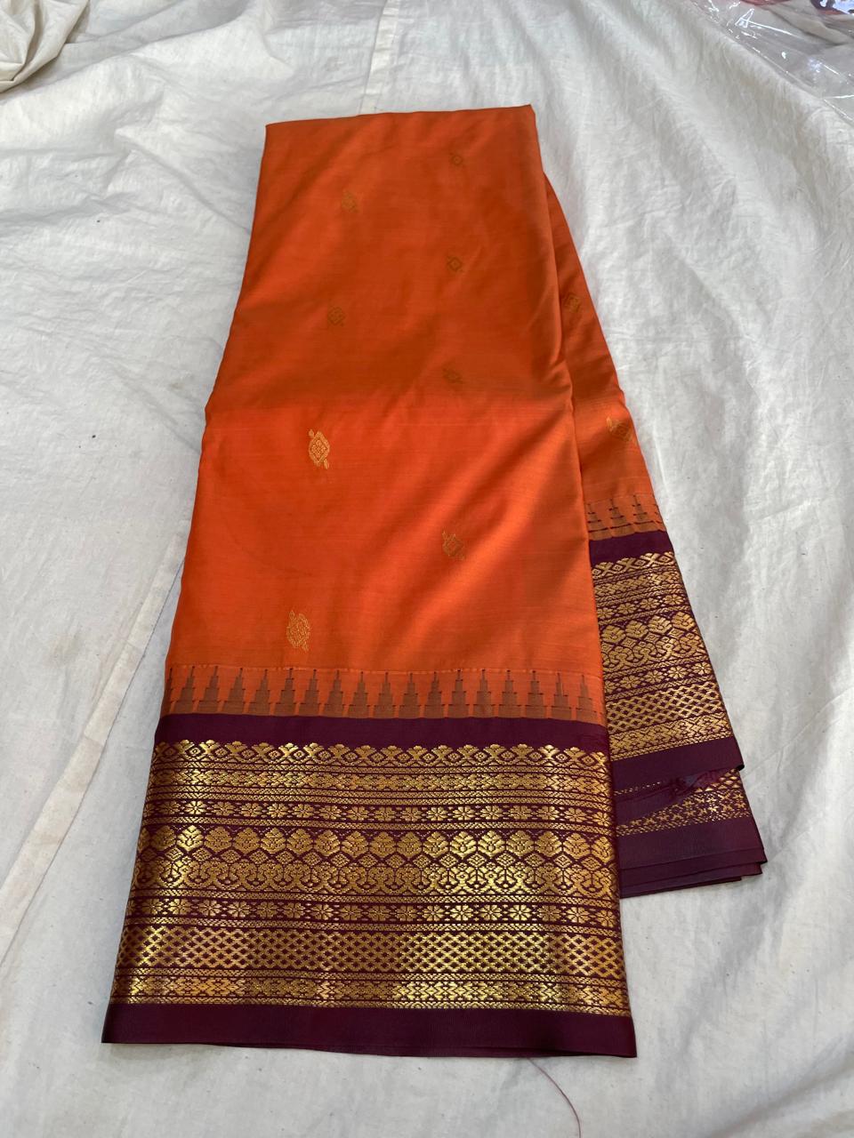 🍁Type: Gadwal Mixed Silk With Blouse Sarees.