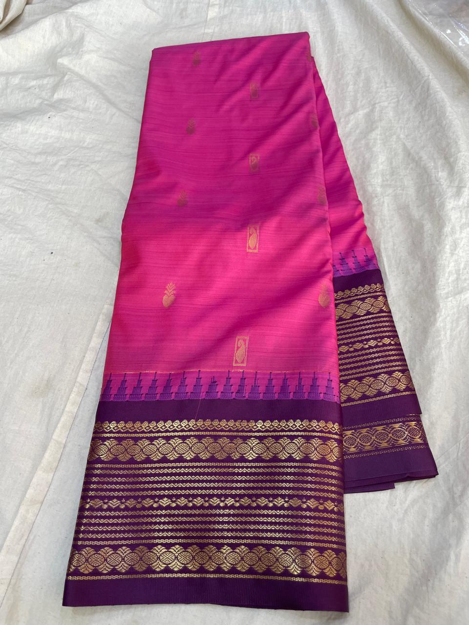 🍁Type: Gadwal Mixed Silk With Blouse Sarees.