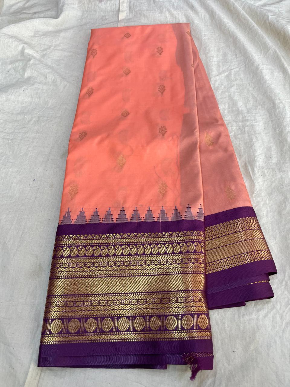 🍁Type: Gadwal Mixed Silk With Blouse Sarees.