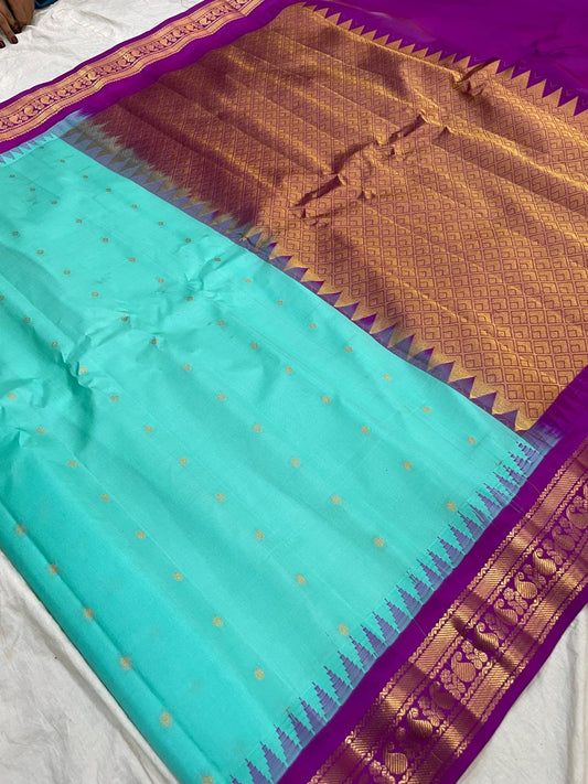 🍁Type: Gadwal Pure Pattu Butta Small Boder With Blouse Sarees.