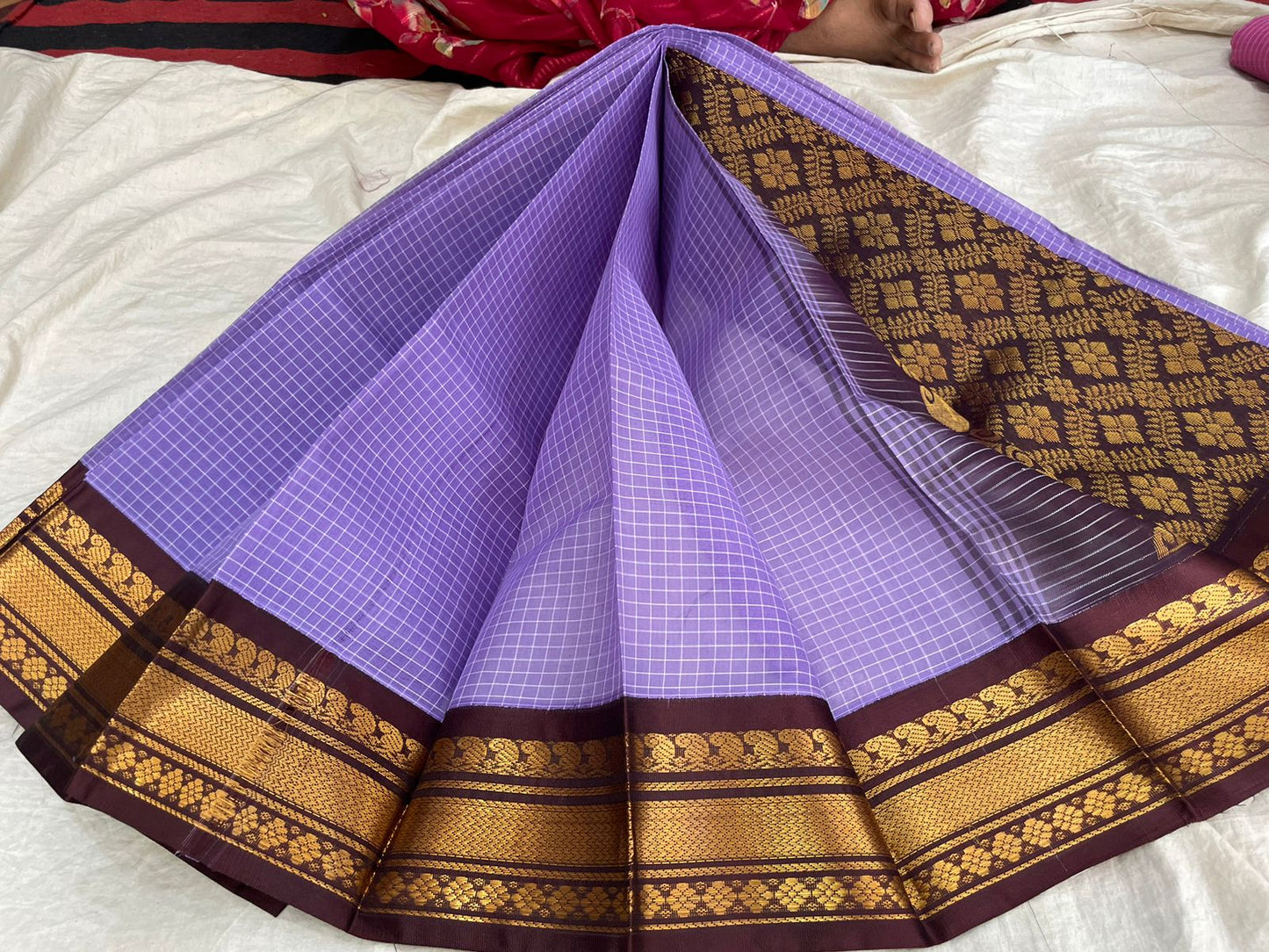 🍁Type: Gadwal Pure Cotton With Out Blouse Sarees.