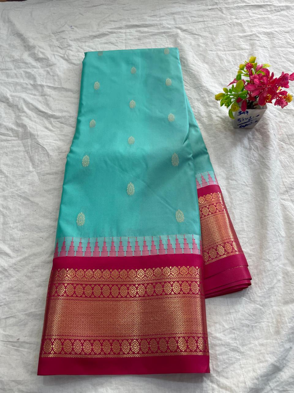 🍁Type: Gadwal Mixed Silk With Blouse Sarees.