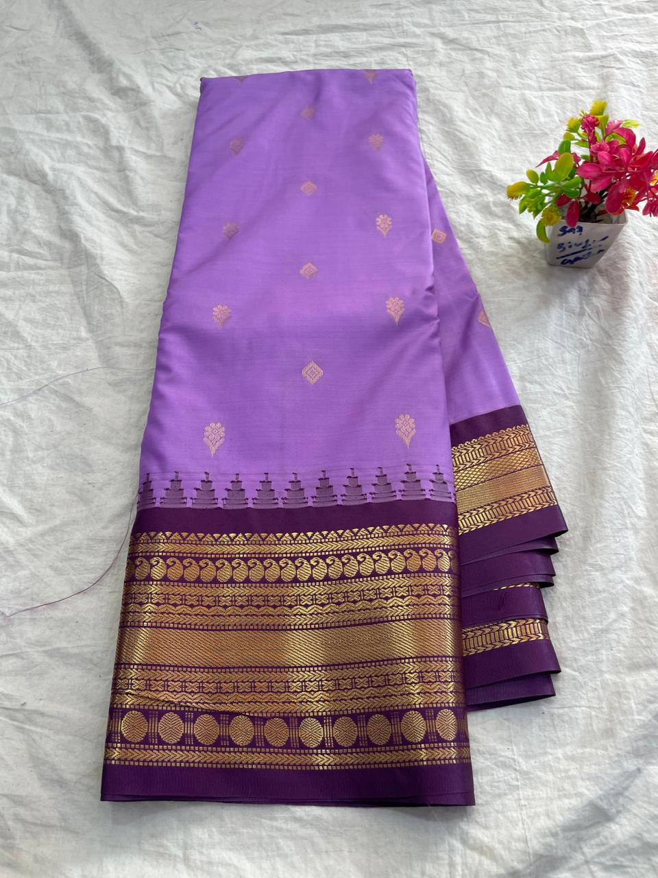 🍁Type: Gadwal Mixed Silk With Blouse Sarees.