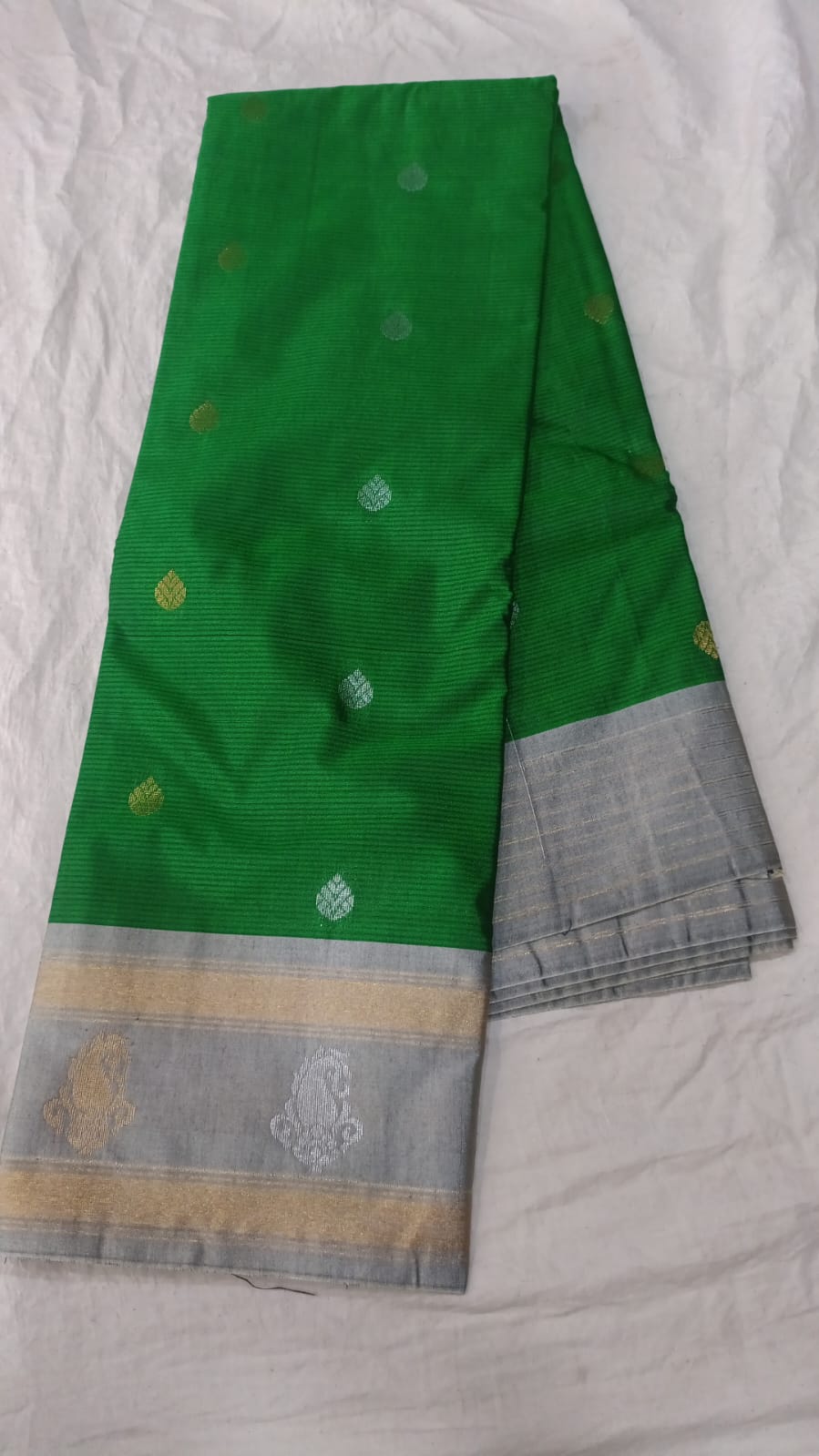 🌲Type: Gadwal Sico Cotton Boder Butta With Blouse Sarees.