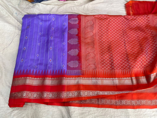 🍁Gadwal Pure Pattu Gap Border With Blouse Sarees.