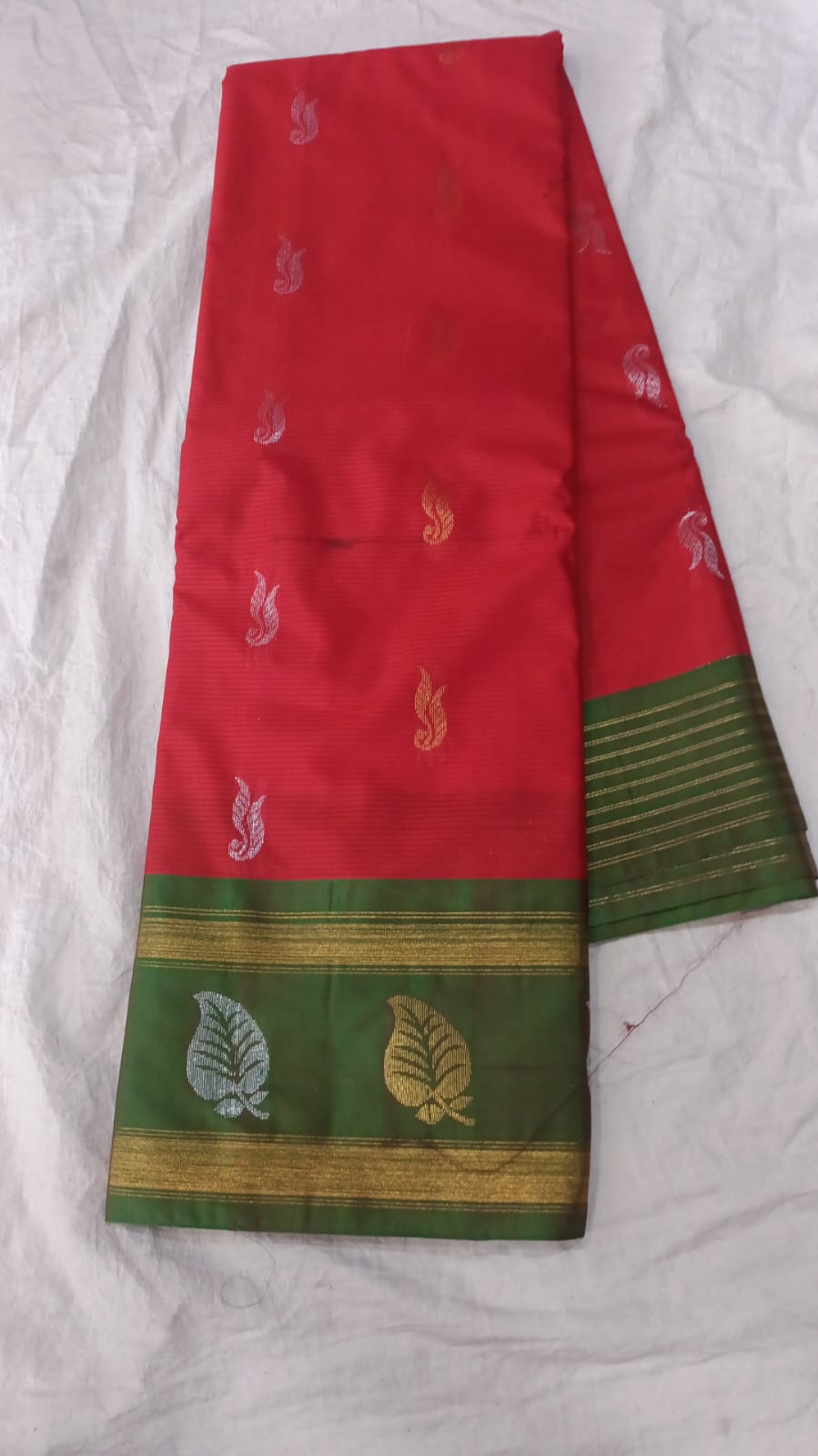 🌲Type: Gadwal Sico Cotton Boder Butta With Blouse Sarees.