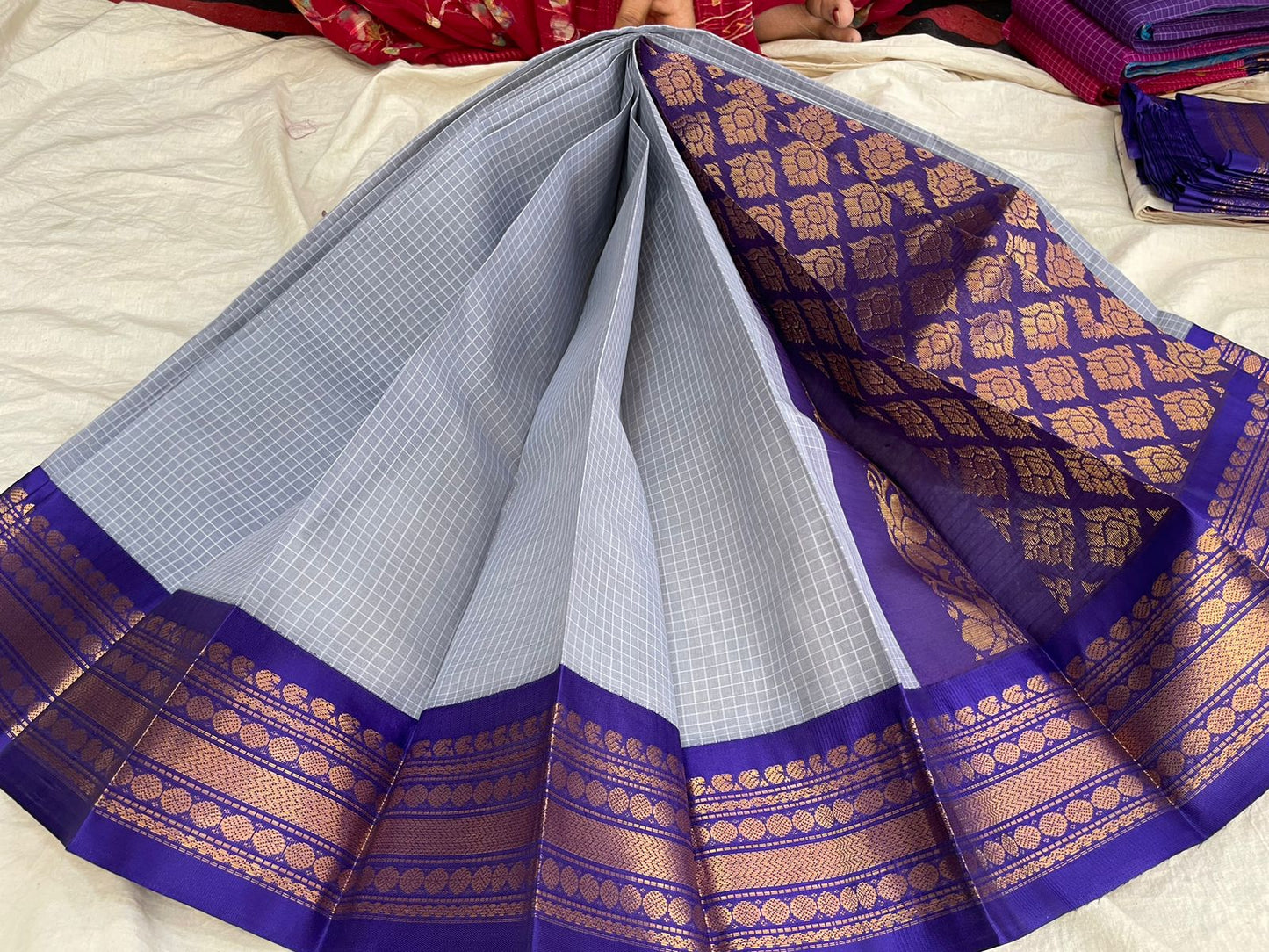 🍁Type: Gadwal Pure Cotton With Out Blouse Sarees.