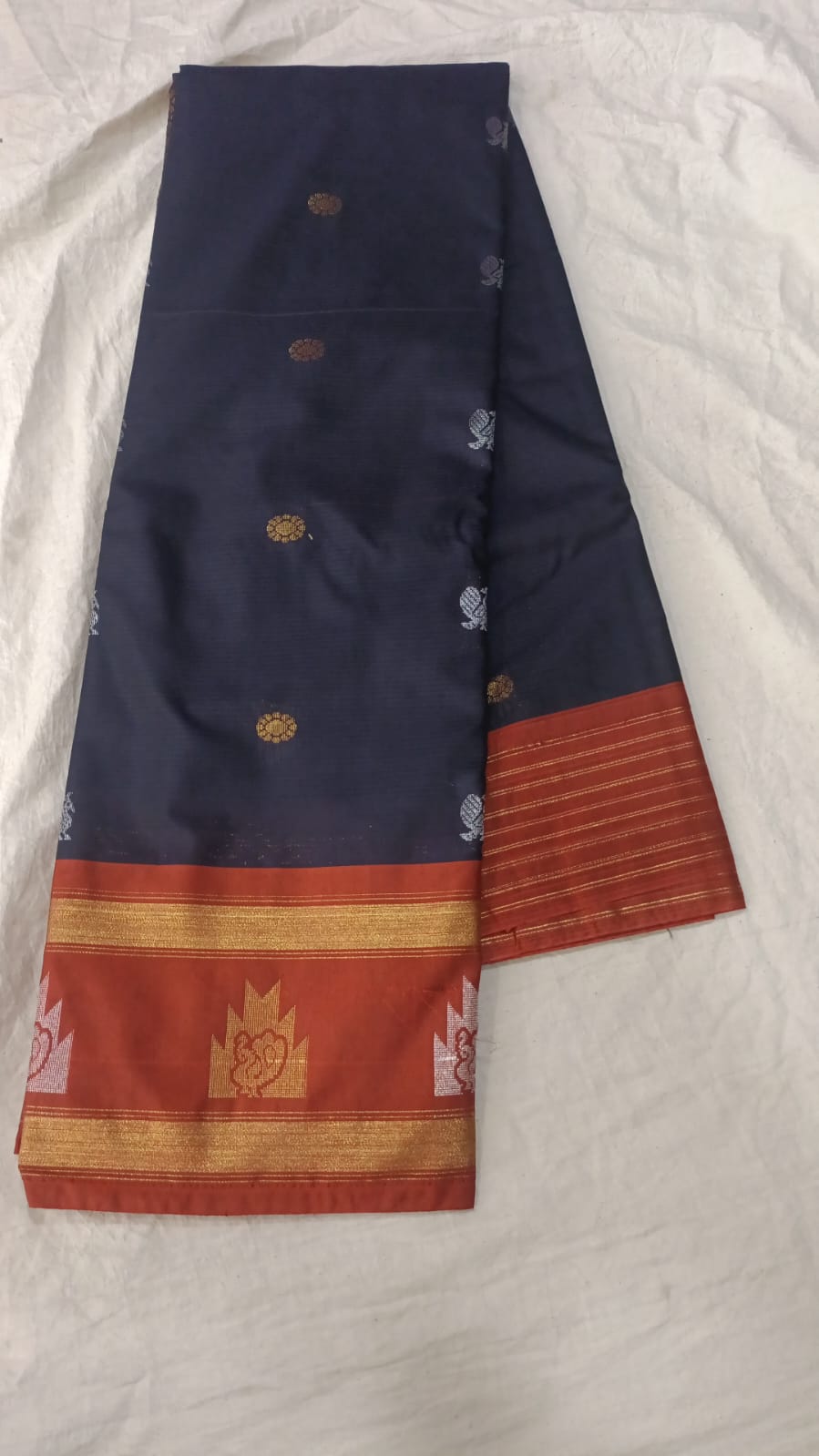 🌲Type: Gadwal Sico Cotton Boder Butta With Blouse Sarees.