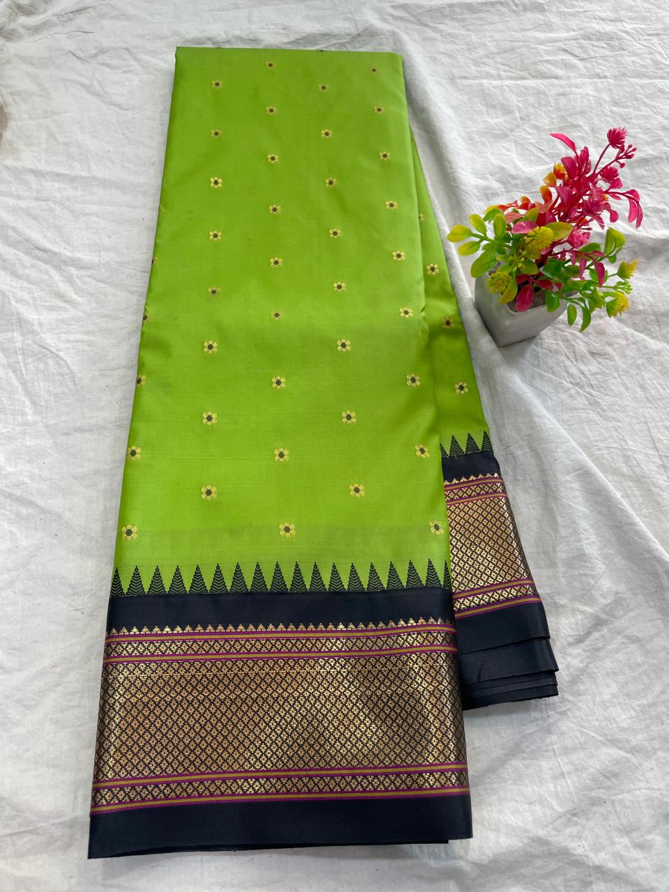 🍁Type: Gadwal Mixed Silk Paithani Pallu With Blouse Sarees.