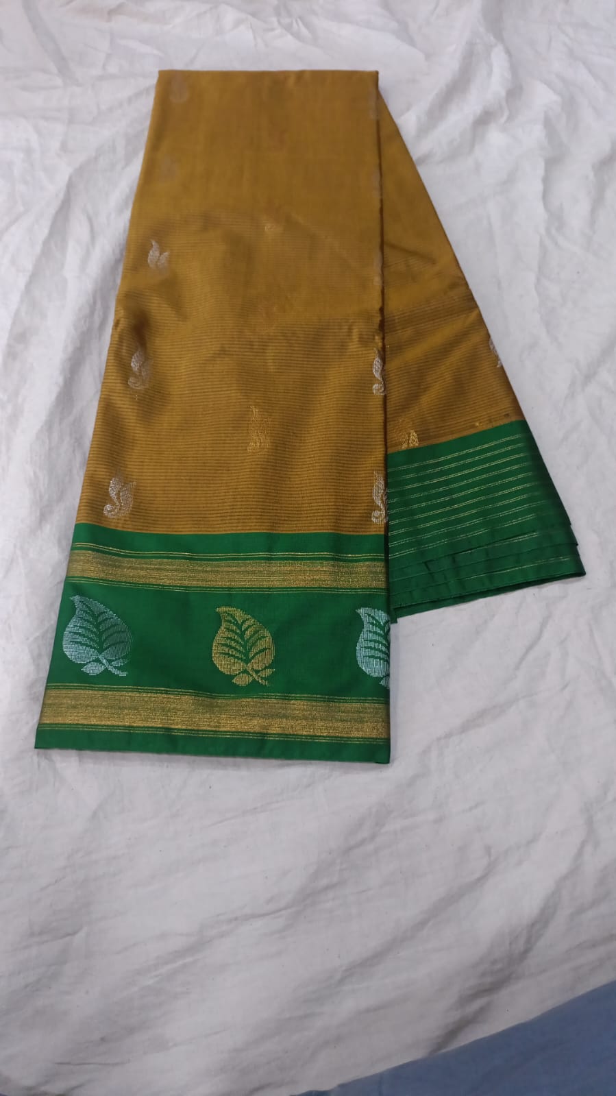 🌲Type: Gadwal Sico Cotton Boder Butta With Blouse Sarees.