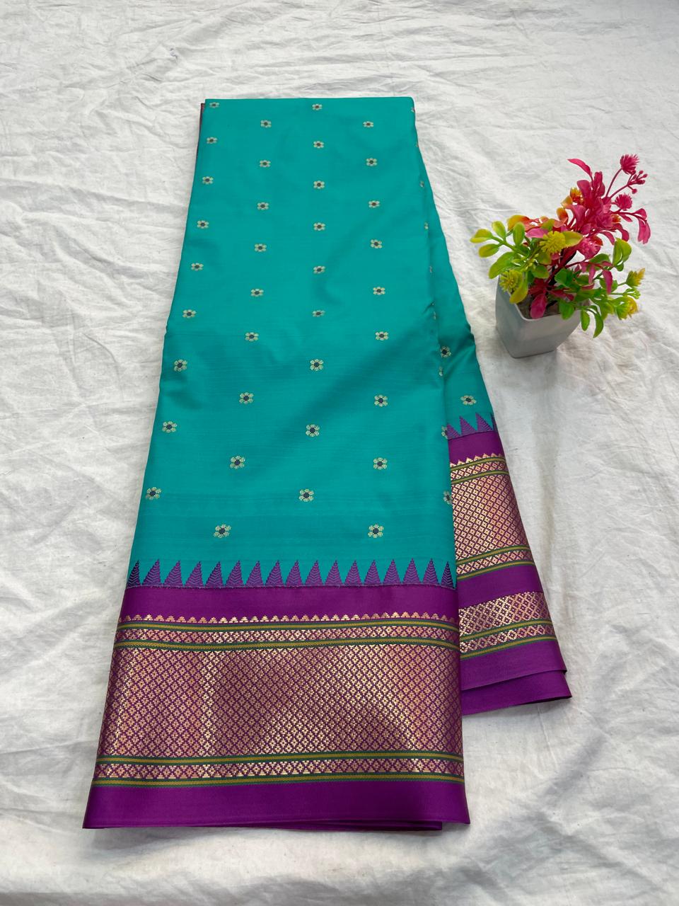 🍁Type: Gadwal Mixed Silk Paithani Pallu With Blouse Sarees.