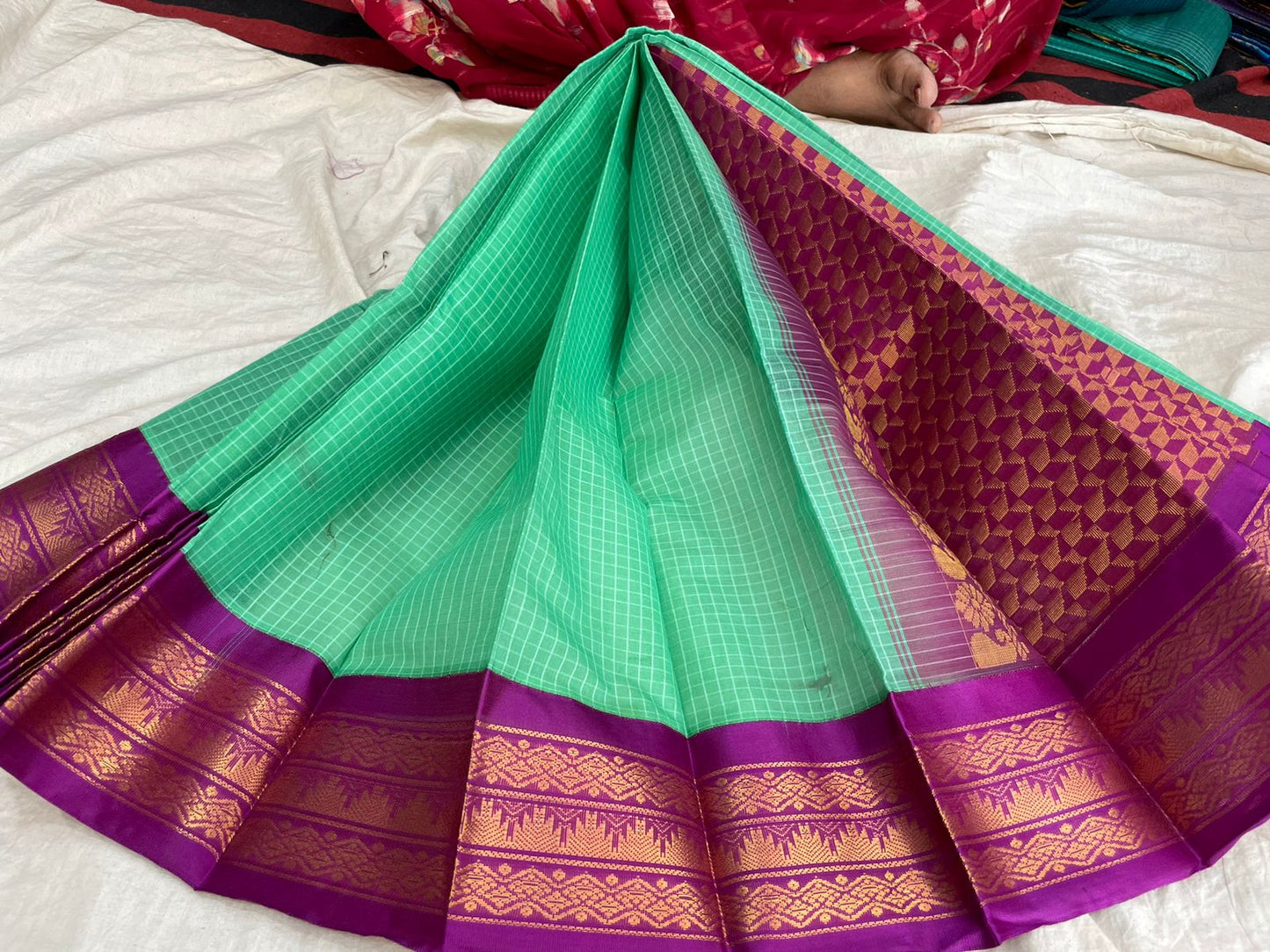 🍁Type: Gadwal Pure Cotton With Out Blouse Sarees.