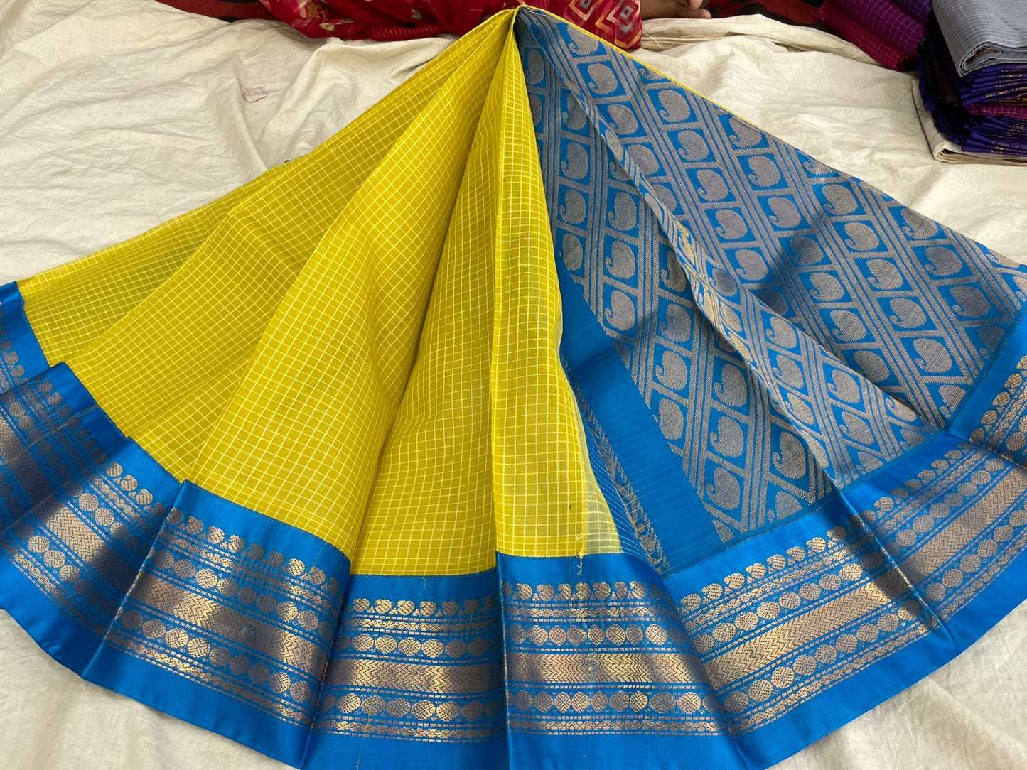 🍁Type: Gadwal Pure Cotton With Out Blouse Sarees.