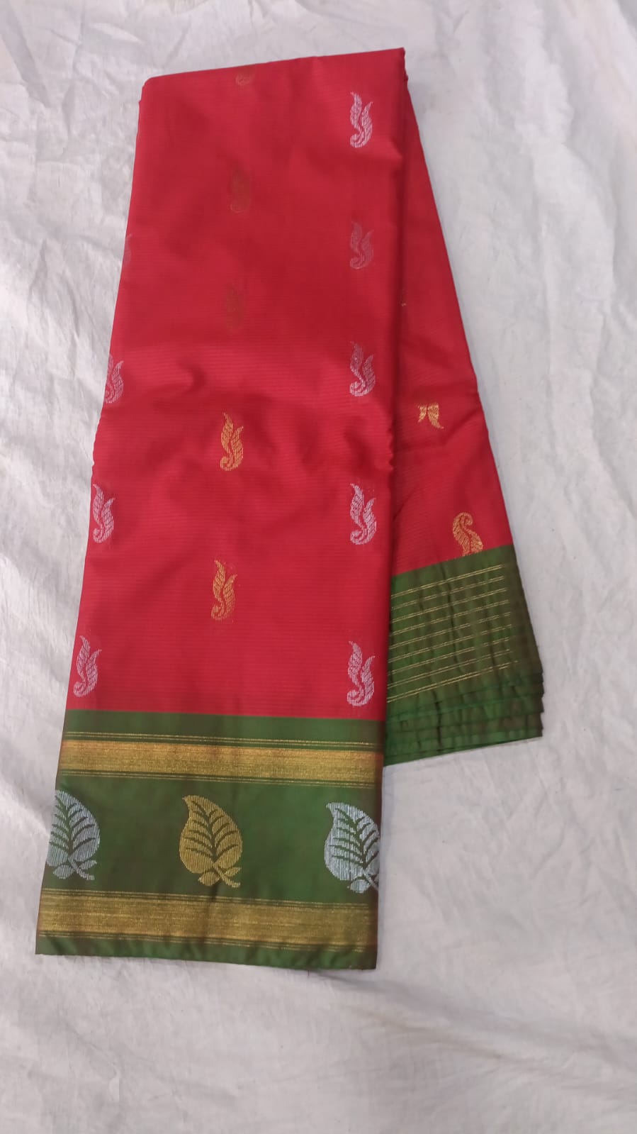 🌲Type: Gadwal Sico Cotton Boder Butta With Blouse Sarees.