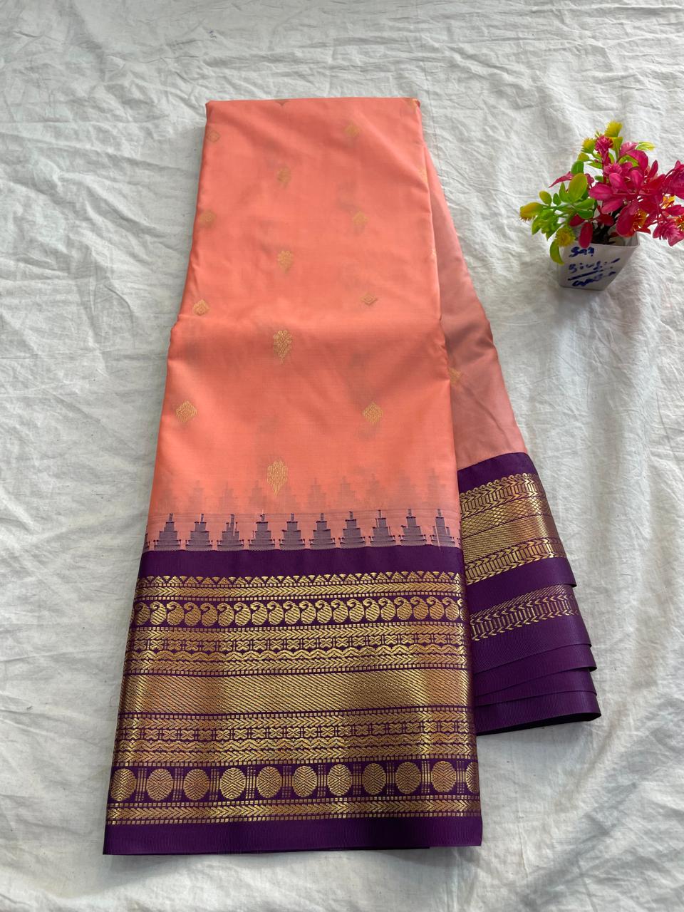 🍁Type: Gadwal Mixed Silk With Blouse Sarees.