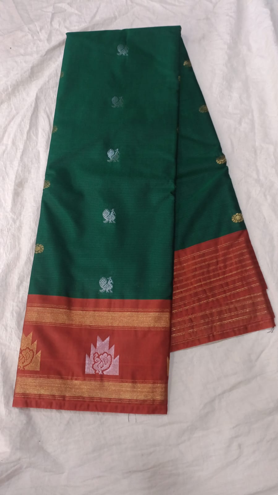 🌲Type: Gadwal Sico Cotton Boder Butta With Blouse Sarees.