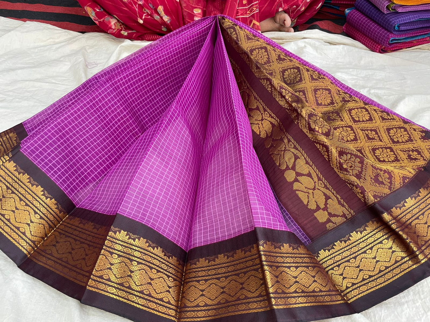 🍁Type: Gadwal Pure Cotton With Out Blouse Sarees.