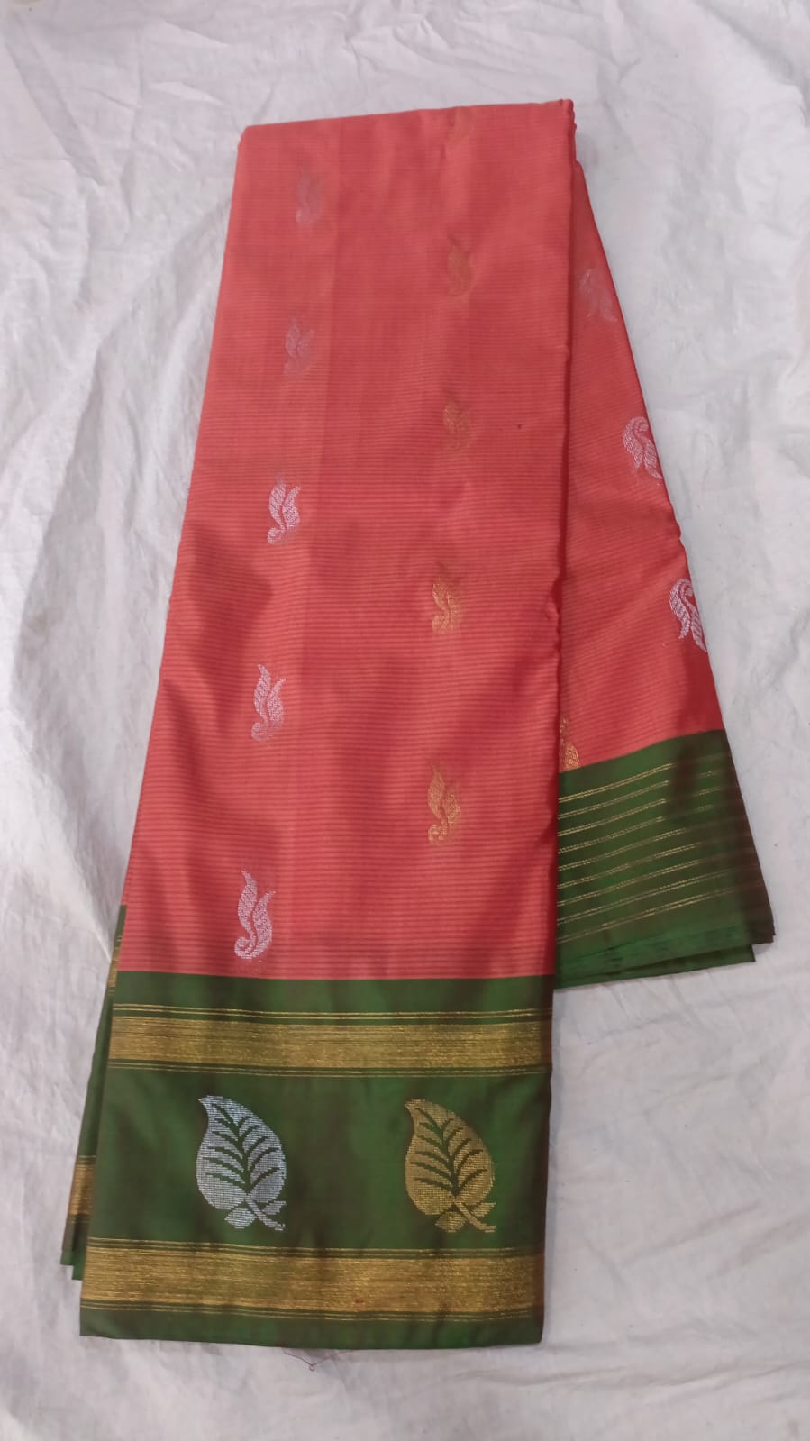 🌲Type: Gadwal Sico Cotton Boder Butta With Blouse Sarees.